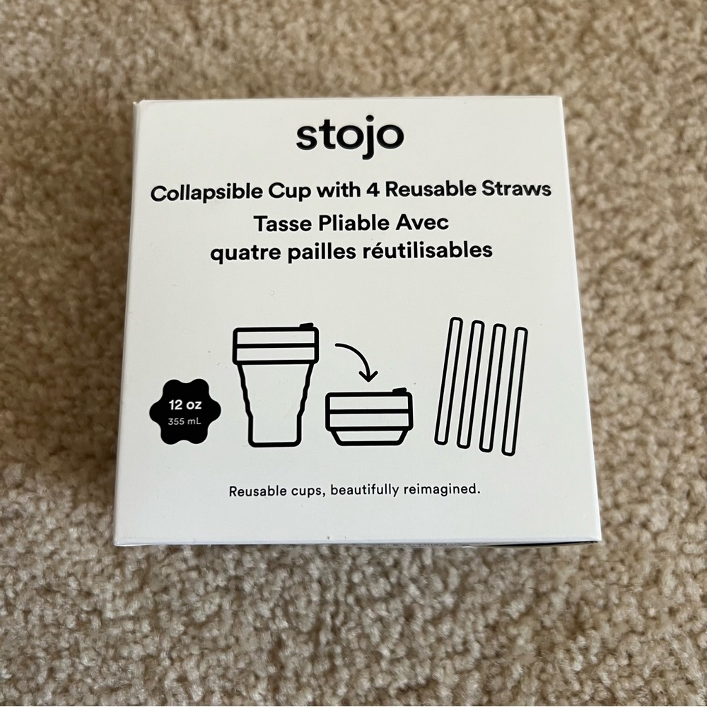 NIB Stojo Collapsible Cup with Straws, 12 Capacity